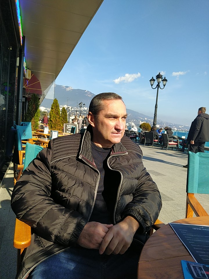 Константин Никоненко