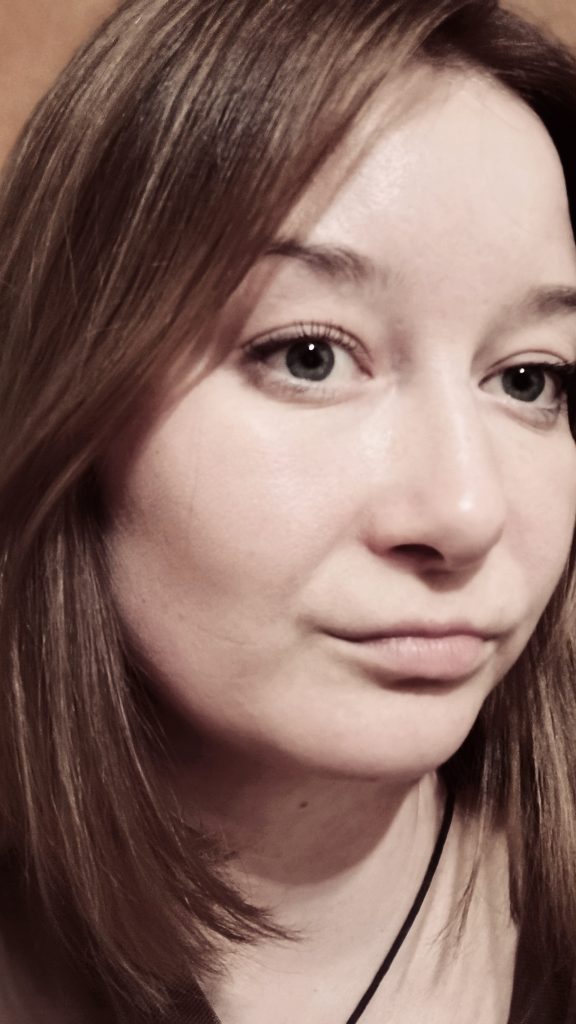 Яна Атаманова