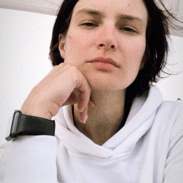 Евгения Веселова