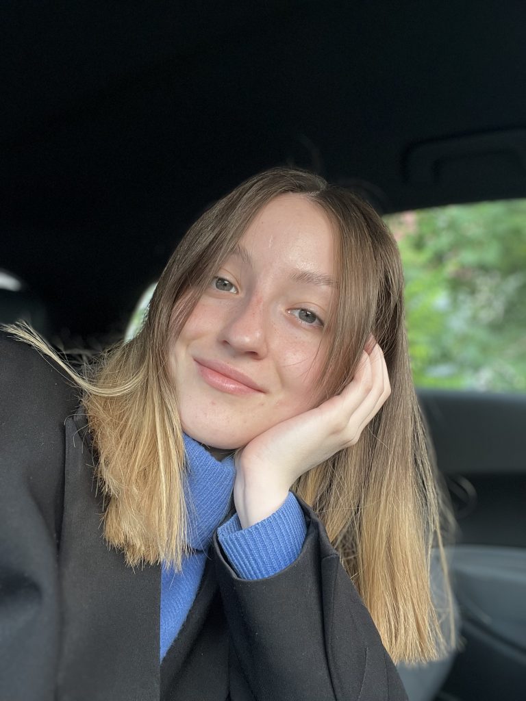 Лера Алексеева