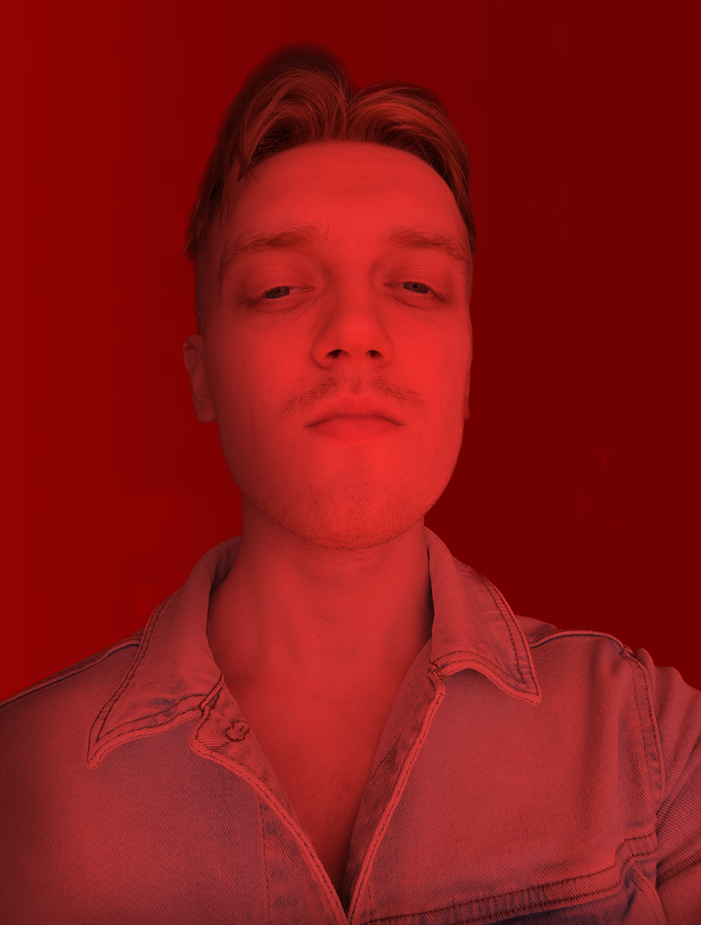 Дмитрий Зверев
