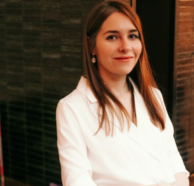 Юлия Сальникова